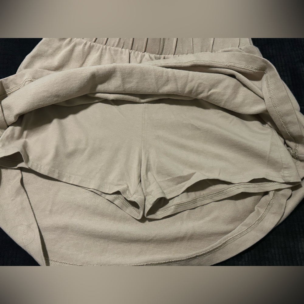 Cat & Jack Girls Khaki Skater Skort - Picture 2 of 3